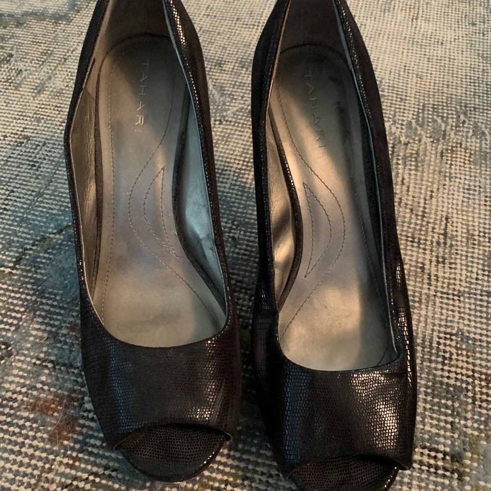 Tahari Nathan Dress Shoe